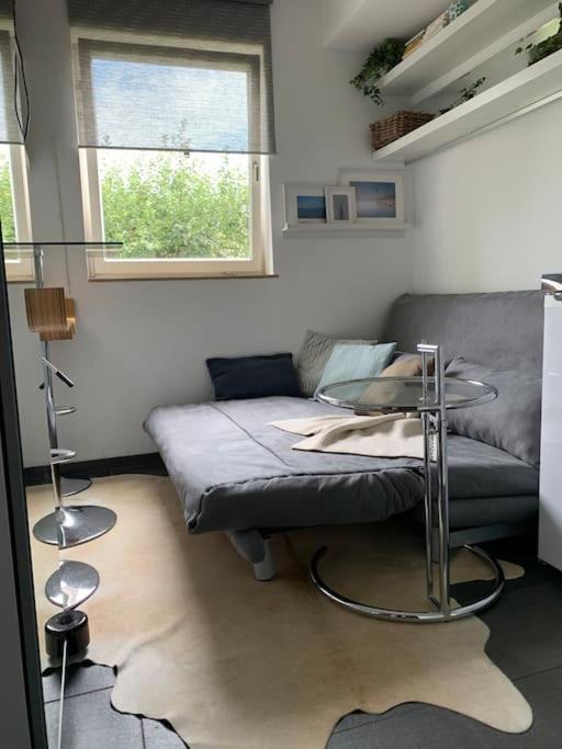 Micro-Apartment In Seenaehe Fusslaeufig Zum See:)) Ohningen Buitenkant foto