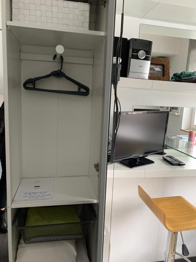 Micro-Apartment In Seenaehe Fusslaeufig Zum See:)) Ohningen Buitenkant foto